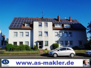  2 Häuser mit Photovoltaik und 4 Garagen!   